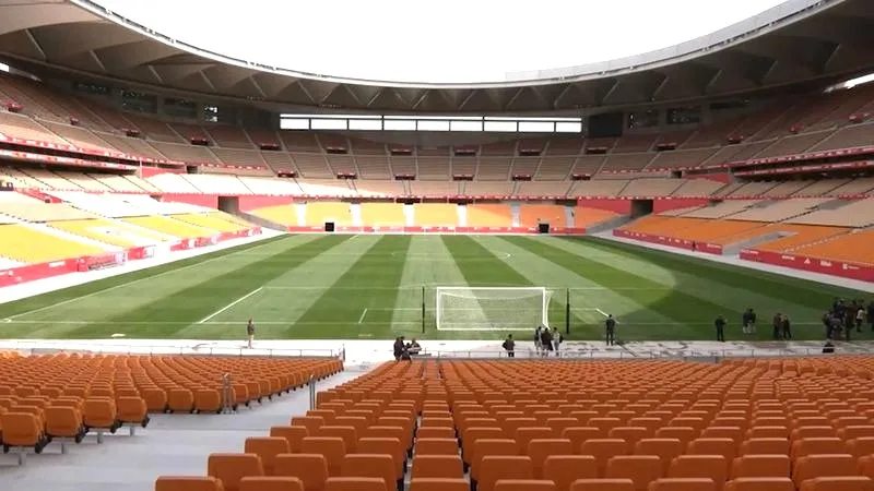 Estadio de la Cartuja w Sewilli – jak zaplanować wizytę bez niespodzianek?